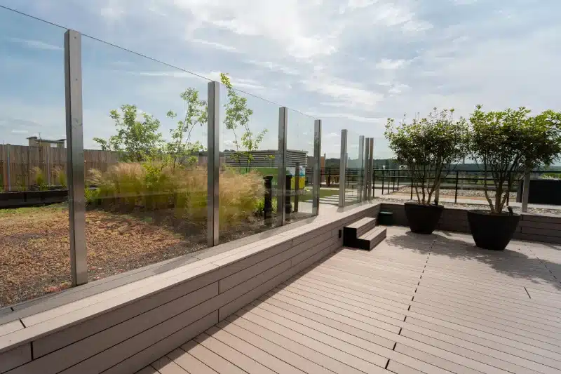 Terrasse composite lime