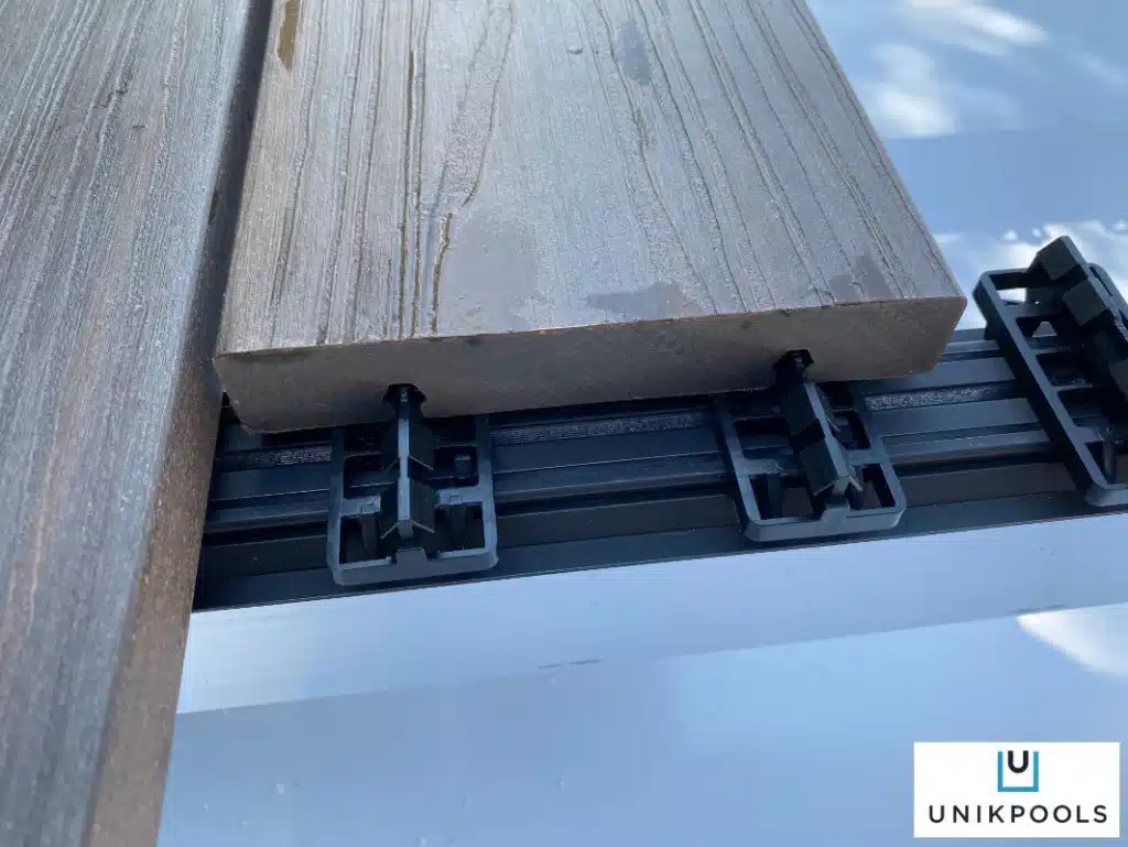 Terrasse grad composite nekko flat rail